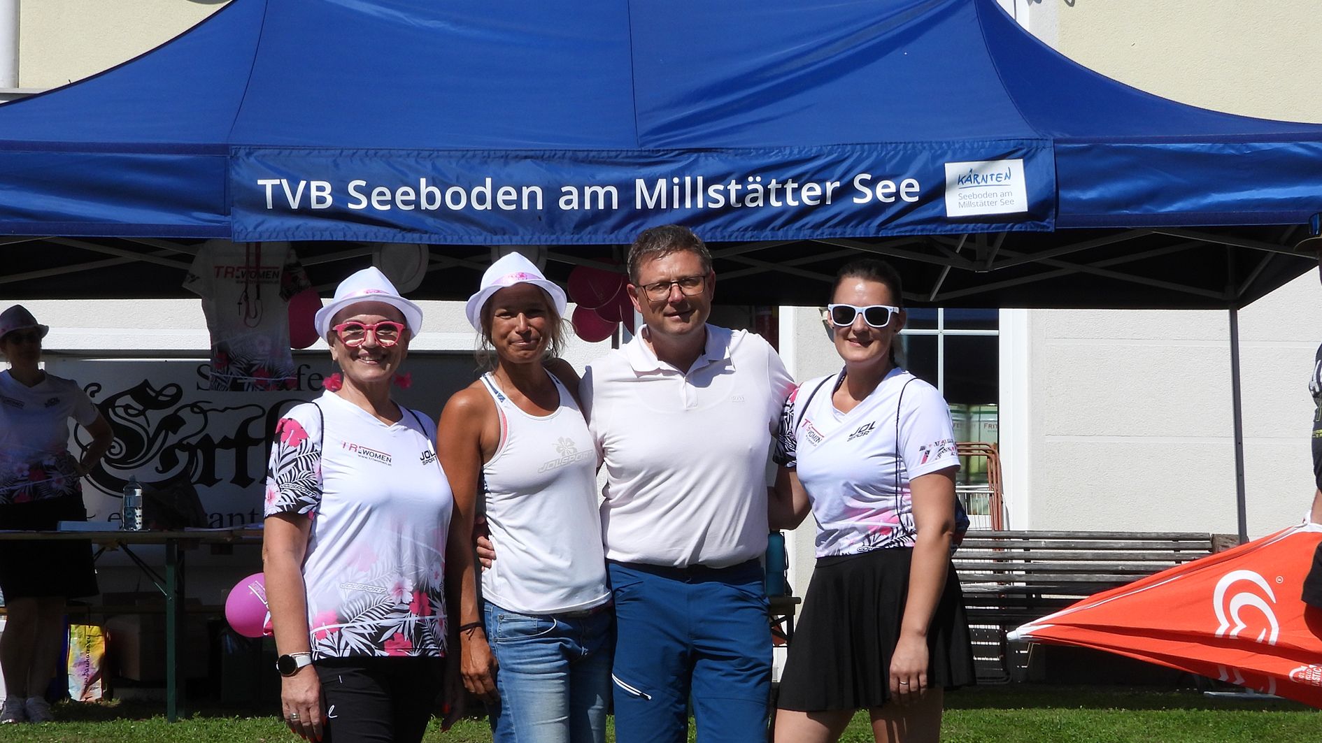 Gruppenfoto: TRIWOMEN 2024  ©Robert Schleiner